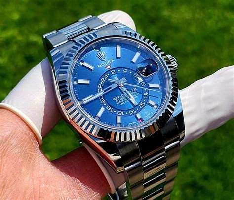 rolex sky dweller blau
